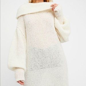 NWT Free People cream loose sweater